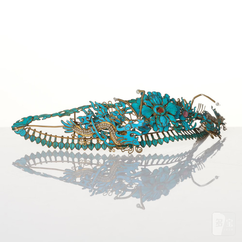 A group of hair ornaments, - 图4